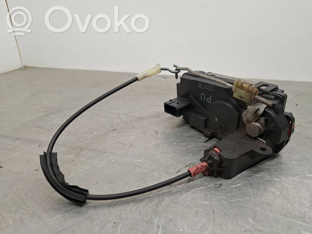 Opel Astra H Galinių durų spyna 