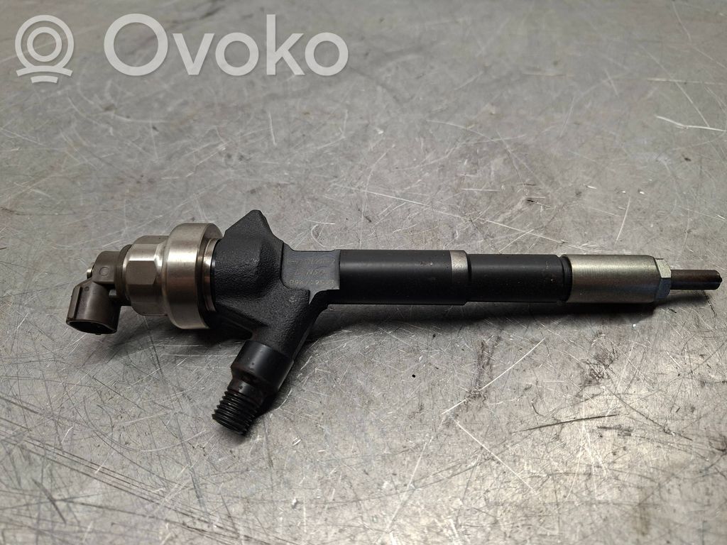 Opel Astra H Inyector de combustible 