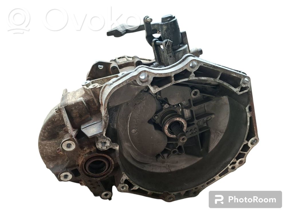 Opel Astra H Scatola del cambio manuale a 6 velocità 
