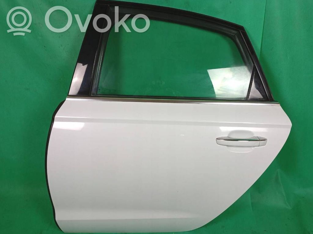 Puerta trasera   4G5833051