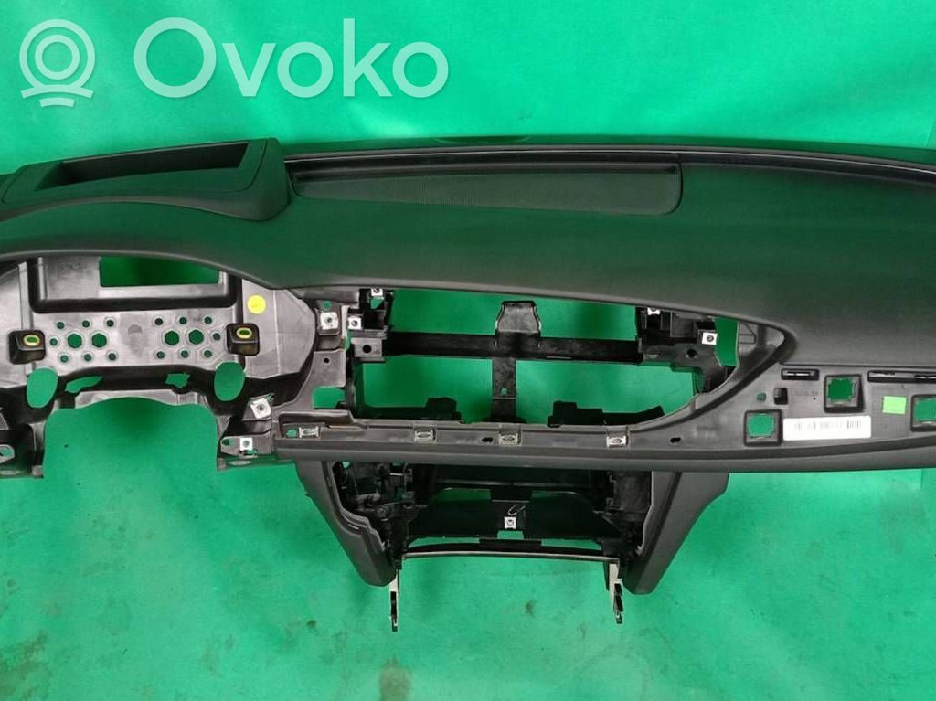 Audi A6 S6 C7 4G Panelė 