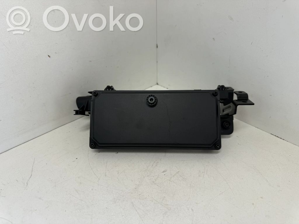 Windshield/windscreen camera   31660603