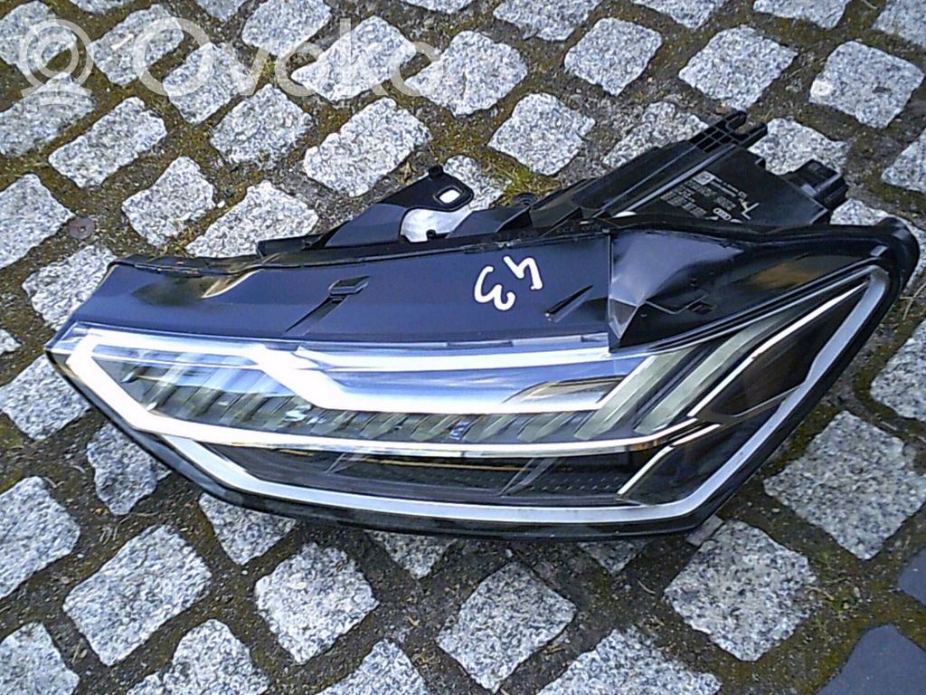 Audi A7 S7 4K8 Lampa przednia 