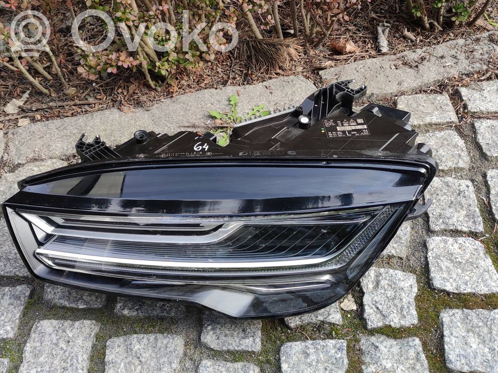 Scheinwerfer   4G8941035