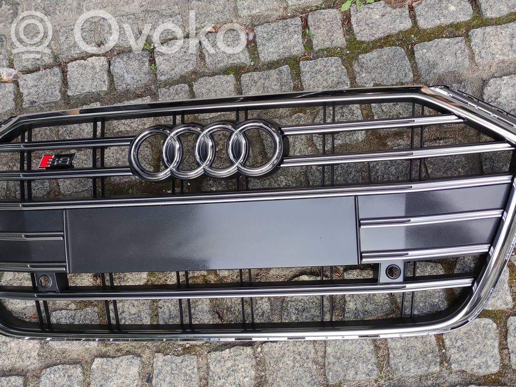 Audi A8 S8 D5 Etusäleikkö 
