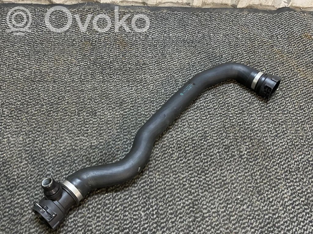 BMW 5 F10 F11 Przewód / Wąż chłodnicy 