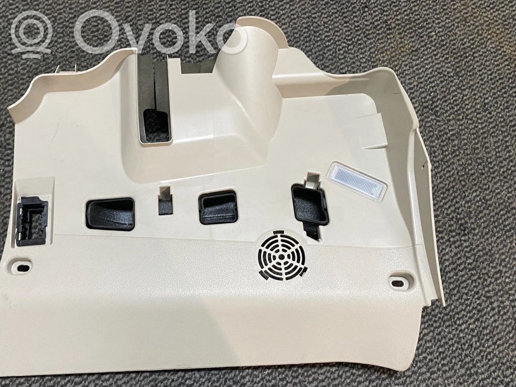 BMW 5 F10 F11 Element deski rozdzielczej / dół 
