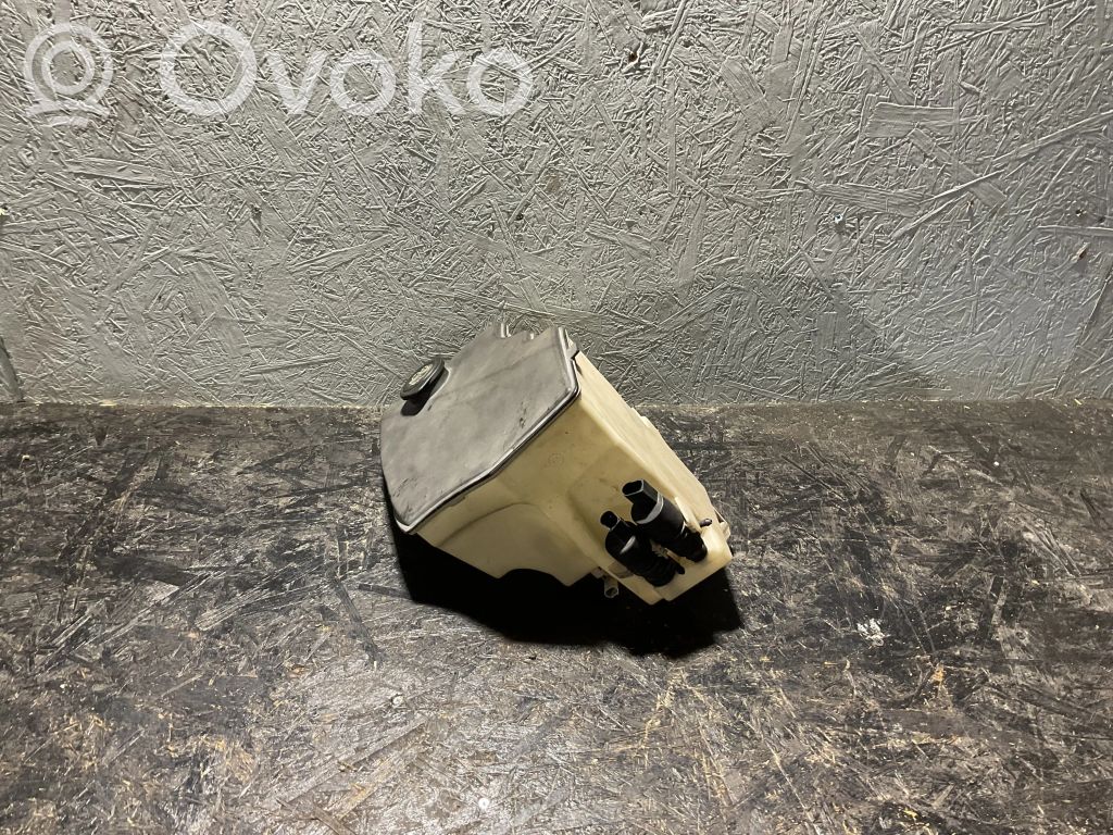 Langų skysčio bakelis   61663403211