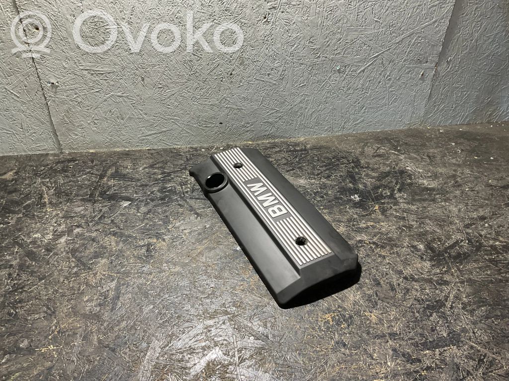 BMW X3 E83 Variklio dangtis (apdaila) 