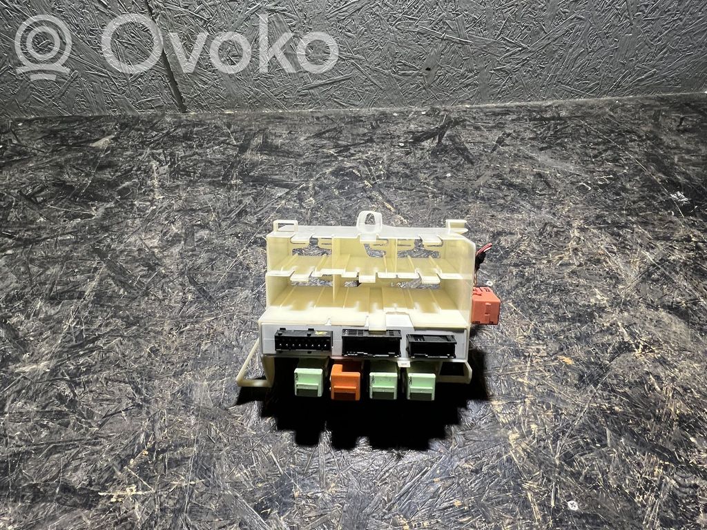 BMW X3 E83 Fuse box set 
