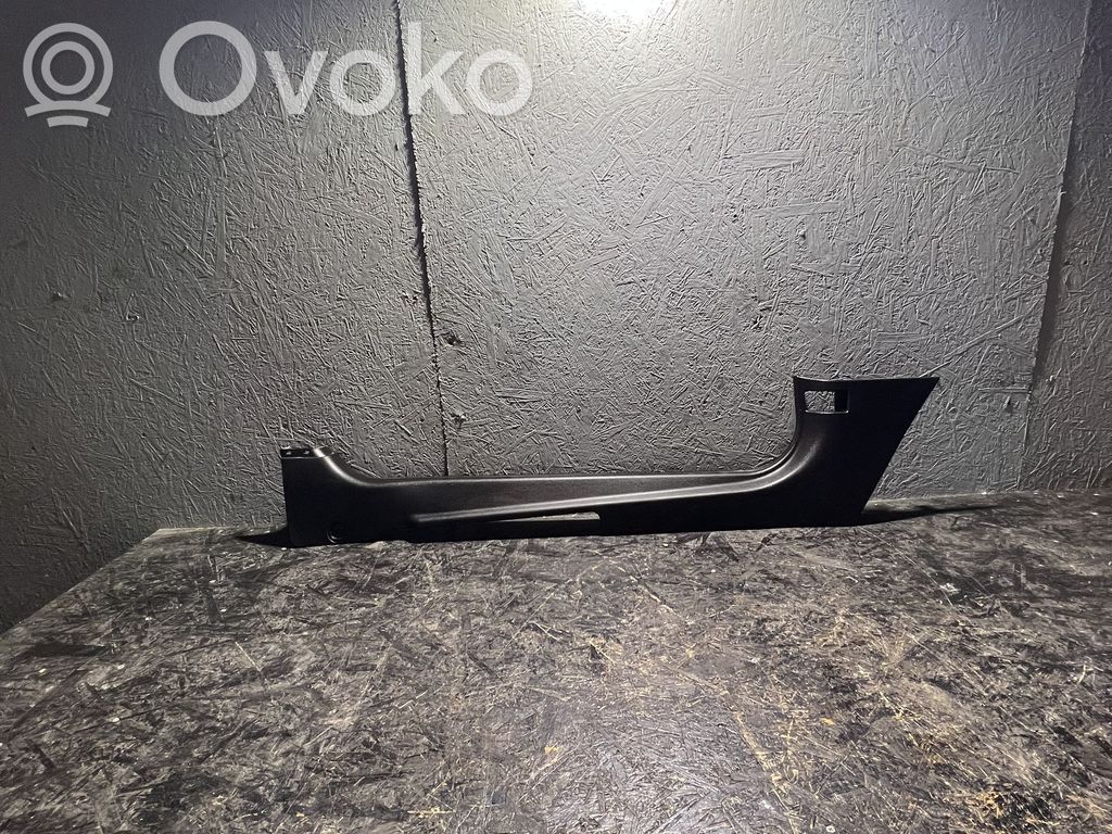Osłona słupka szyby przedniej / A   6952355,51436952355,161899