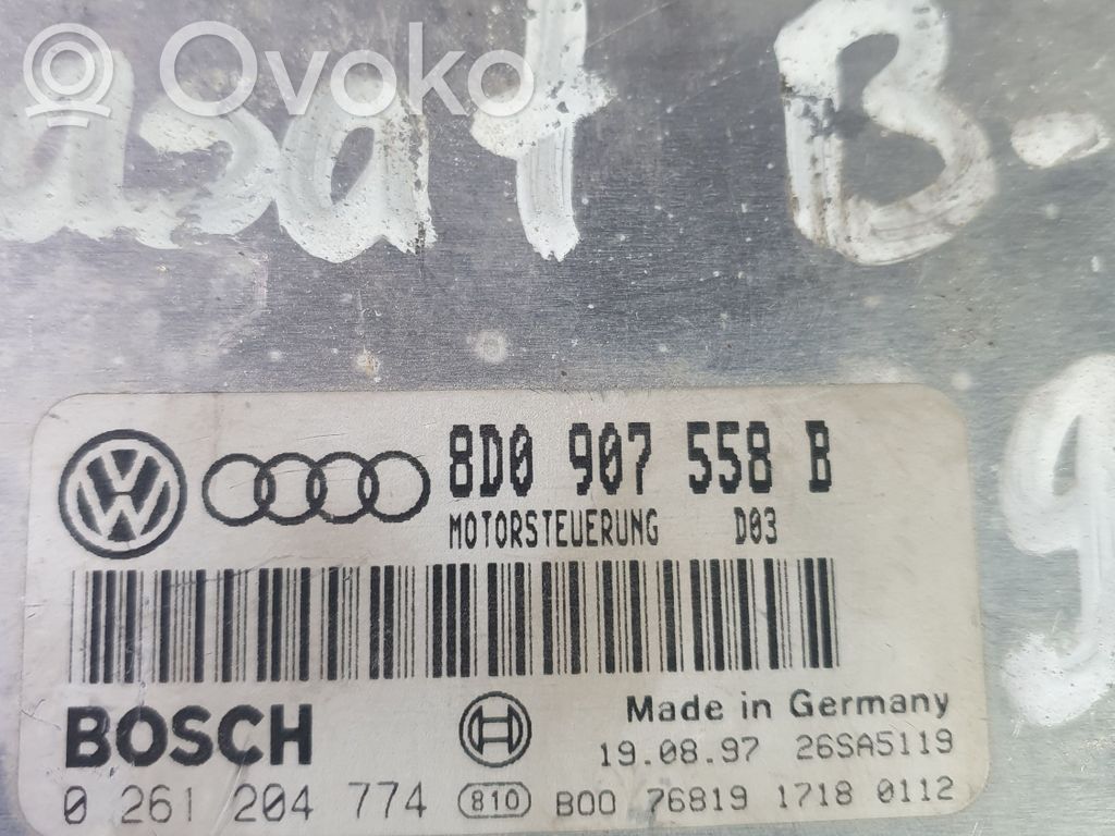 Engine control unit/module   8D0907558B,0261204774