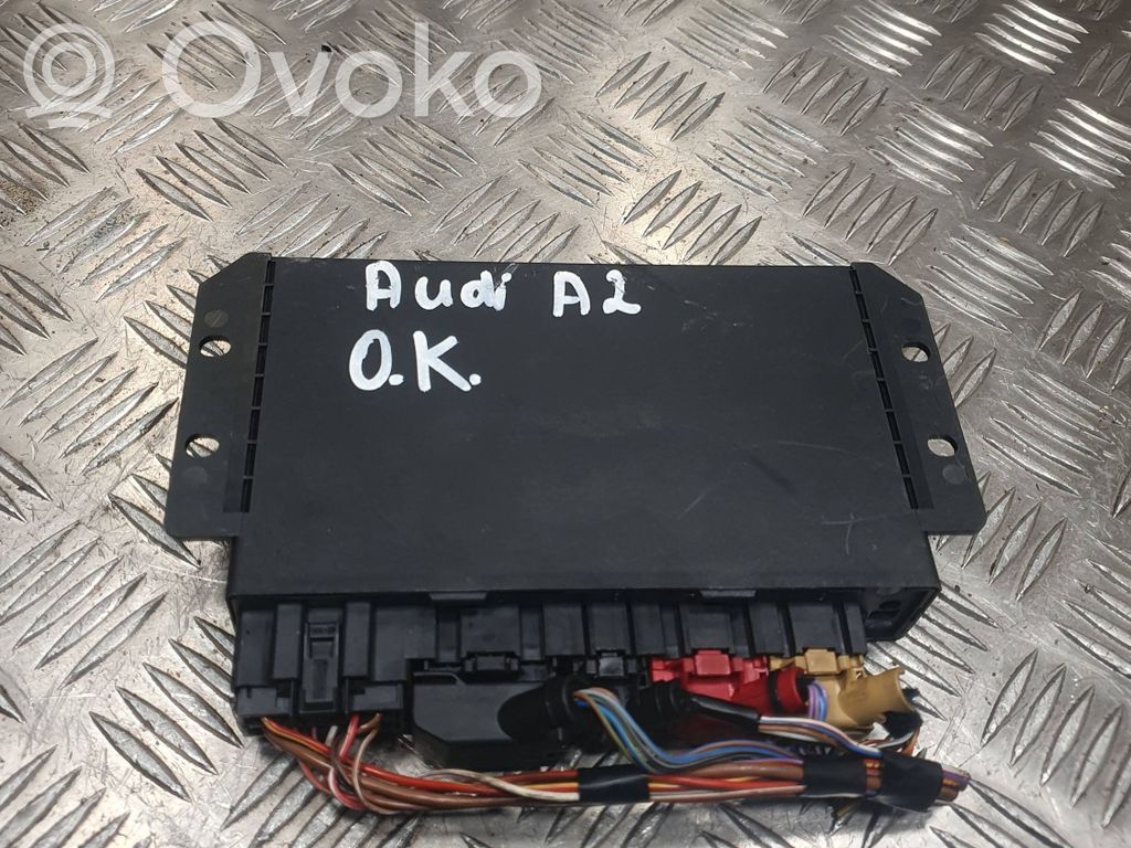 Audi A2 Komforto modulis 
