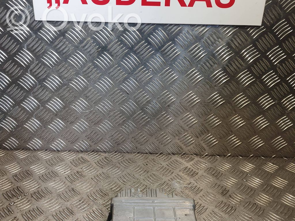 Volkswagen Sharan Engine control unit/module 