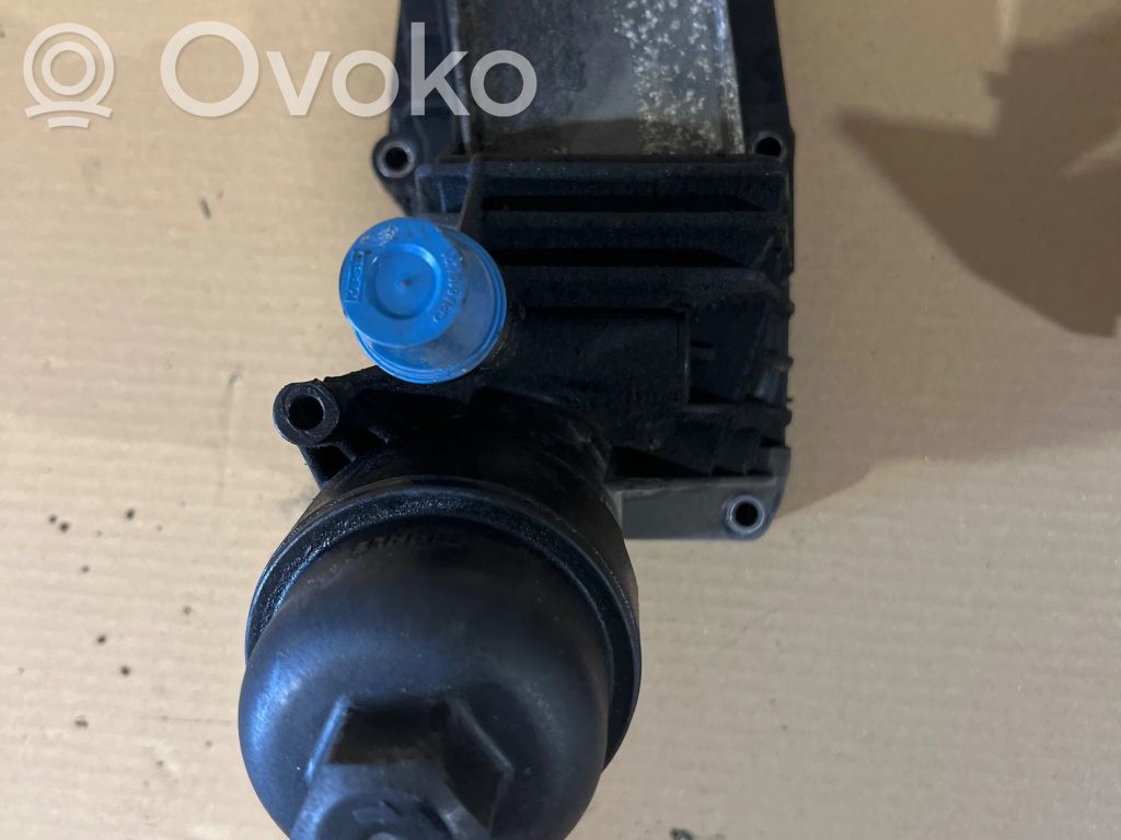 BMW 1 F20 F21 Öljynsuodattimen kansi 