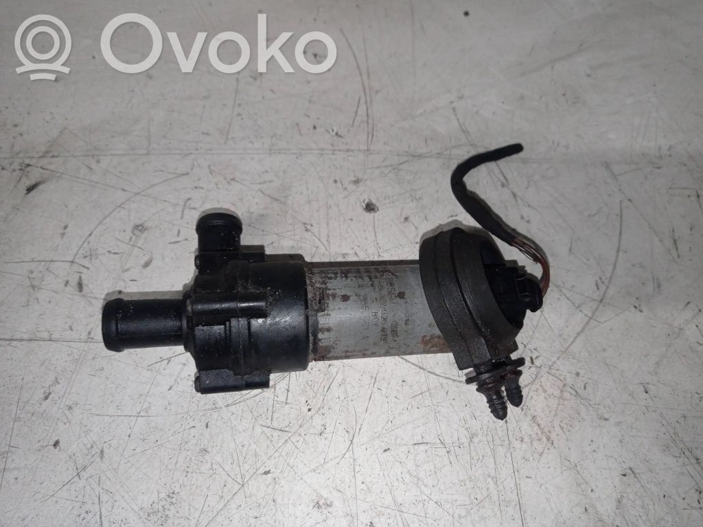 Pompa cyrkulacji / obiegu wody   0392020079,1K0965561A