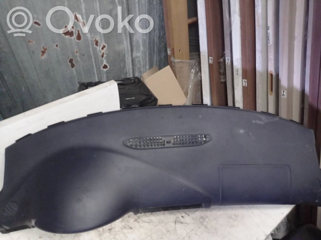 Audi A4 S4 B5 8D Dashboard 