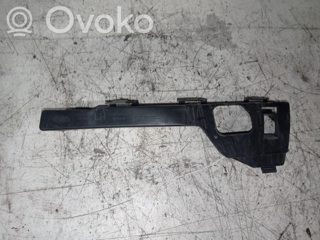 Front bumper mounting bracket   4M5117E857AC