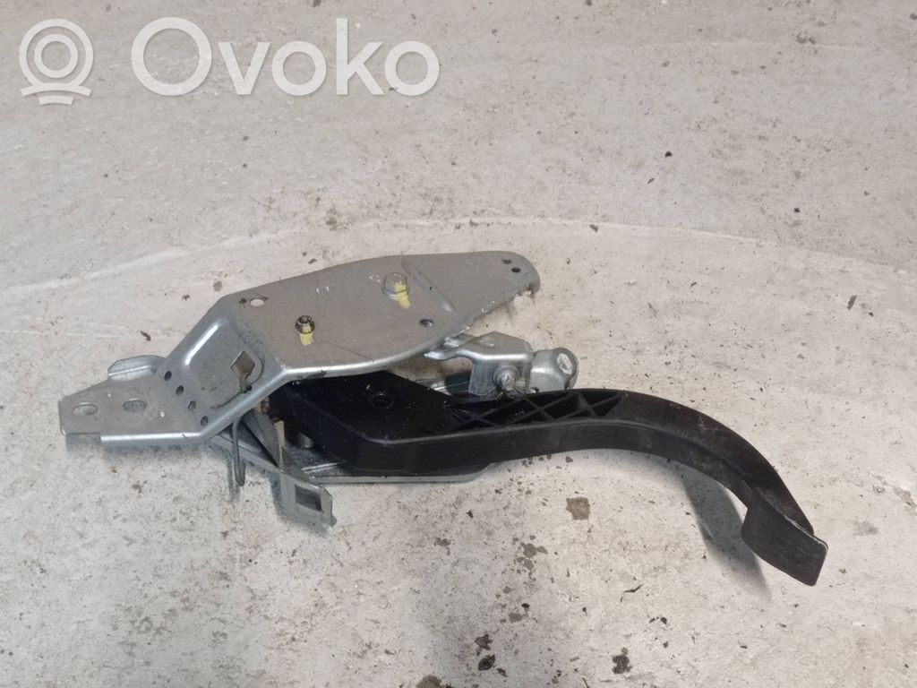 Opel Astra G Sajūga pedālis 