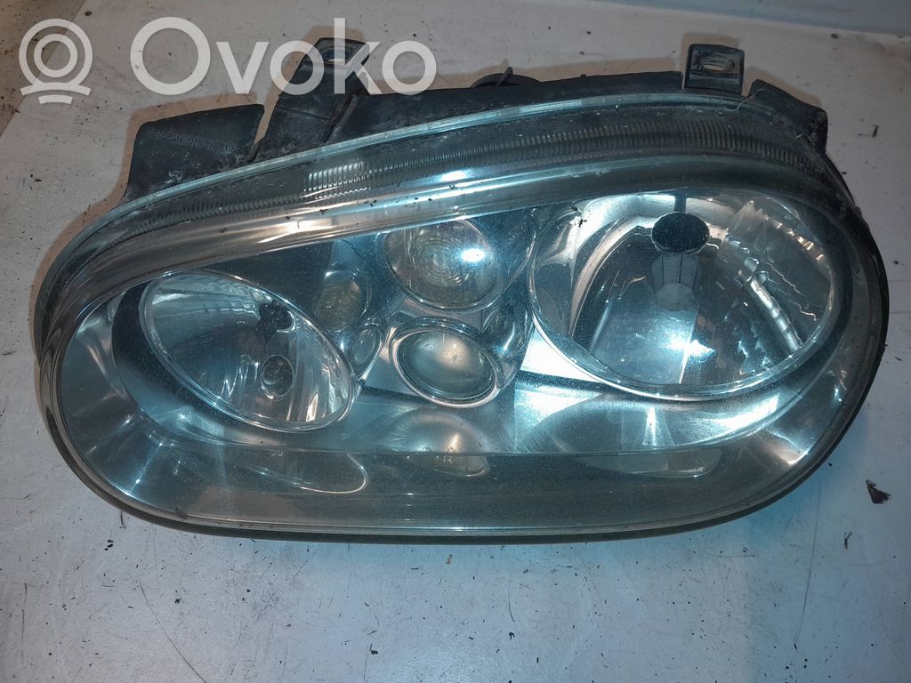 Volkswagen Golf IV Phare frontale 