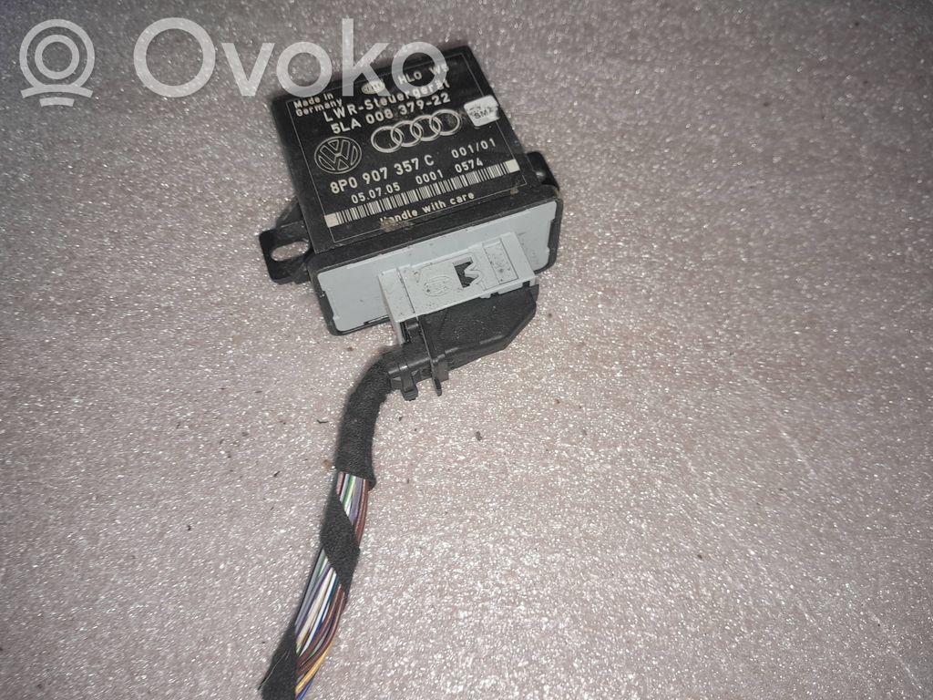 Module d'éclairage LCM   5LA00837922,8P0907357C