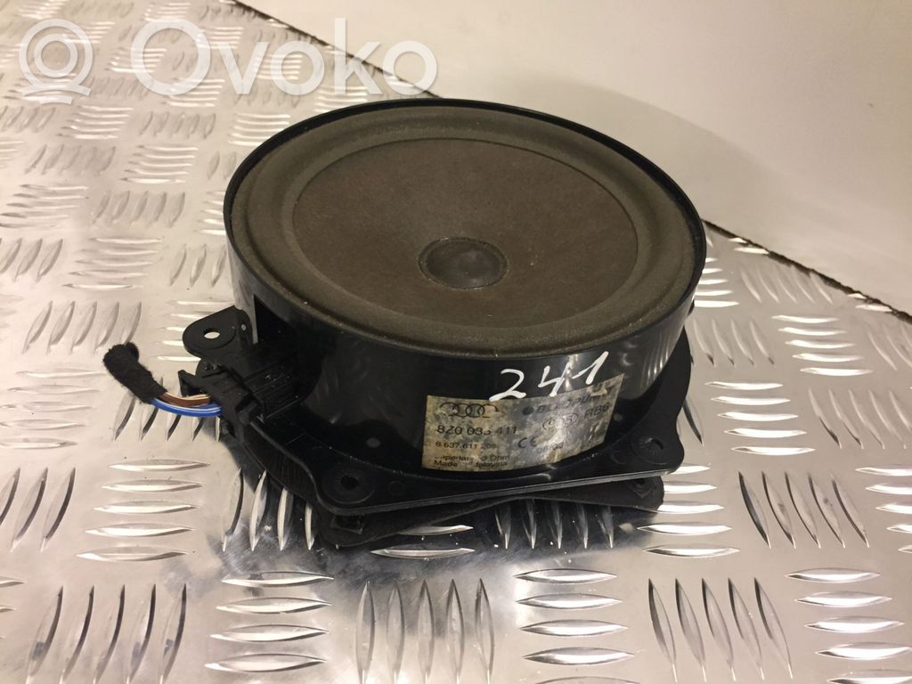 Audi A2 Front door speaker 