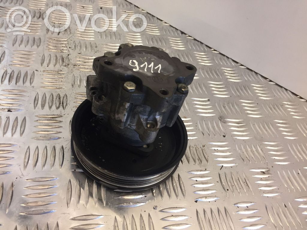 Audi A6 S6 C6 4F Stūres pastiprinātāja sūknis 
