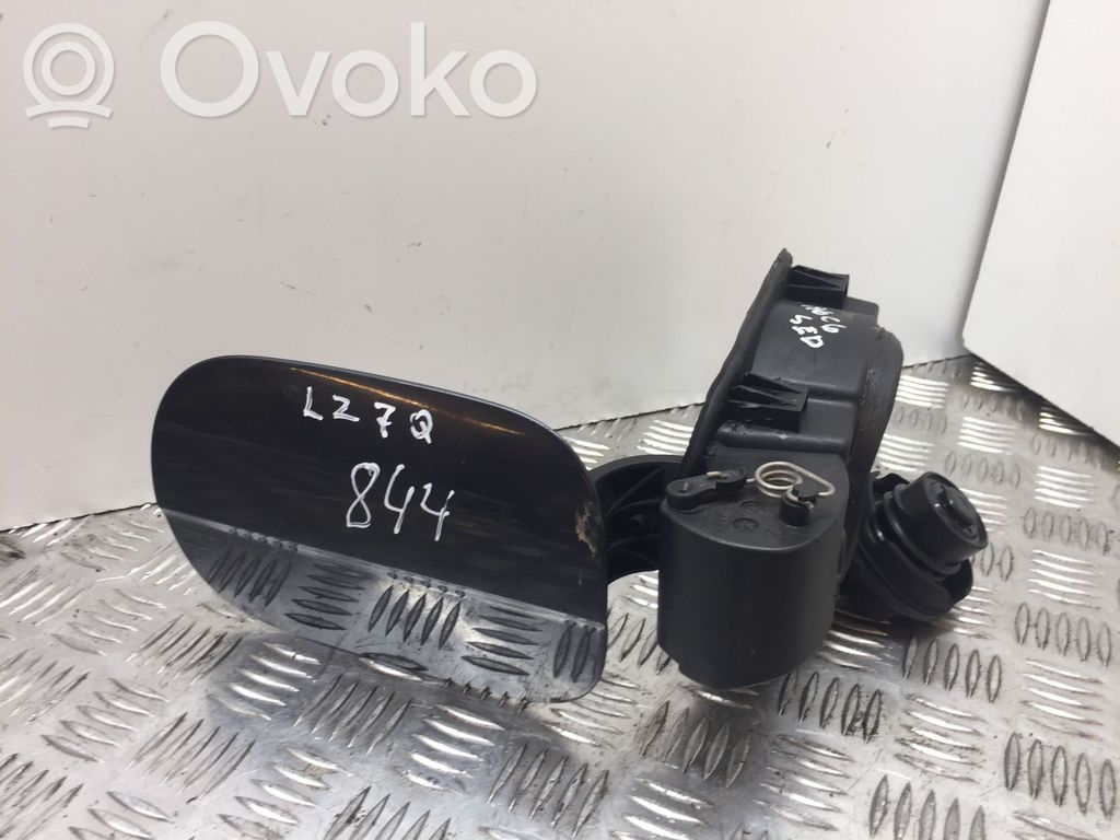 Audi A6 S6 C6 4F Fuel tank cap 