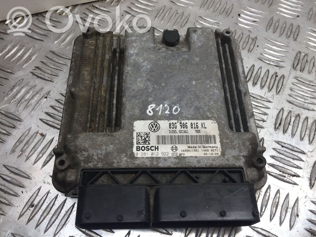 Volkswagen PASSAT B6 Sterownik / Moduł ECU 