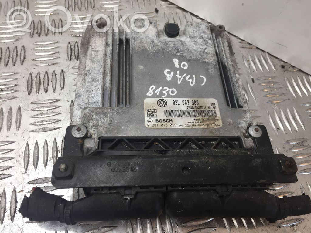 Volkswagen PASSAT B6 Engine control unit/module 