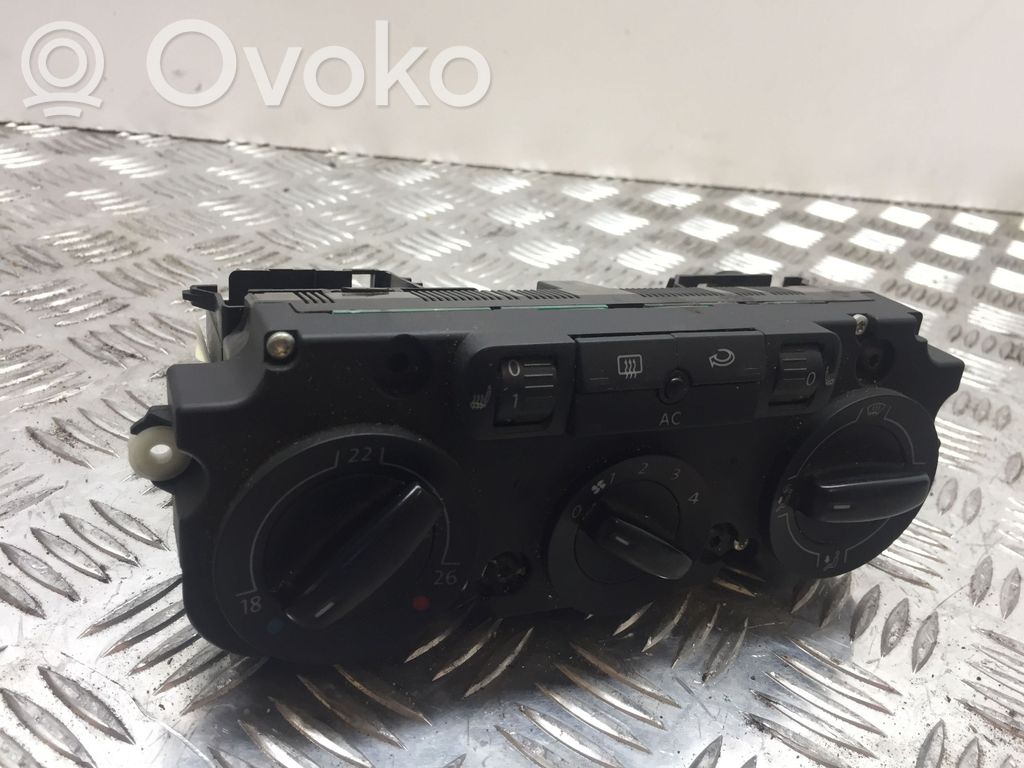 Volkswagen PASSAT B6 Блок управления кондиционера воздуха / климата/ печки (в салоне) 