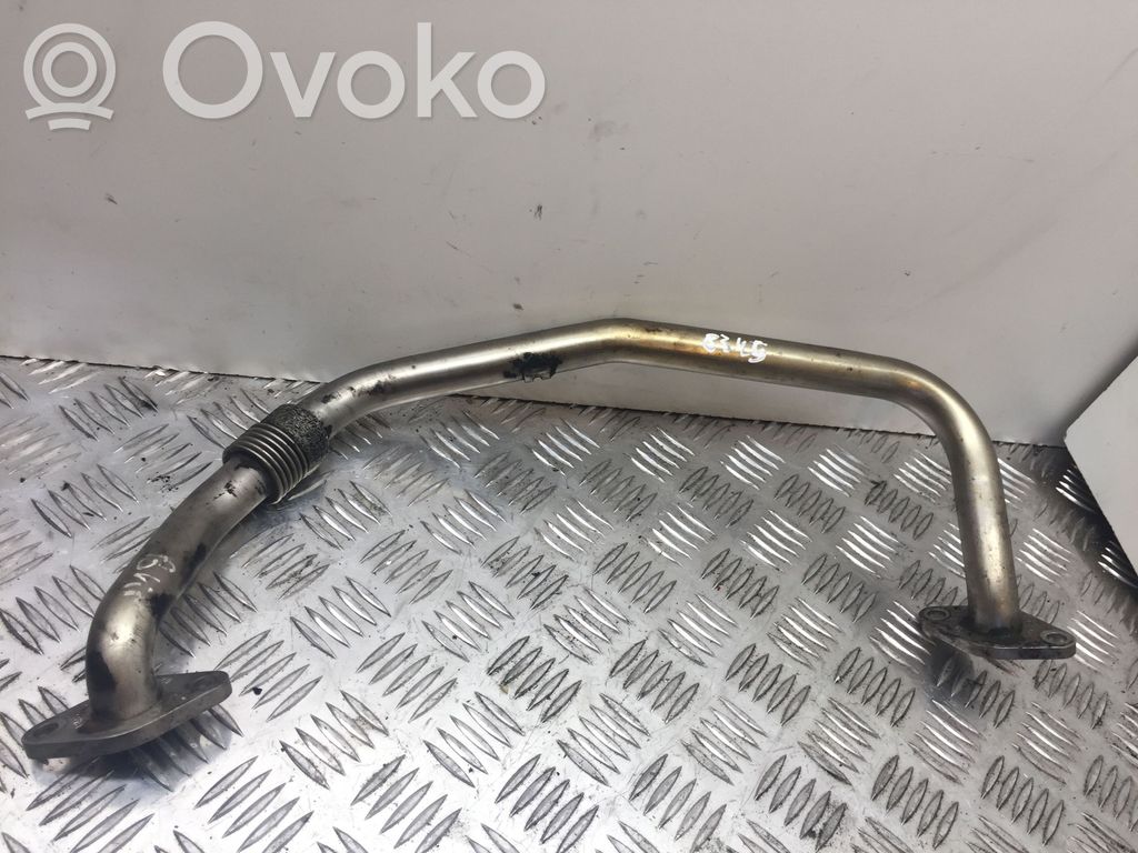 Volkswagen PASSAT B6 Caurulīte (-es) / šļūtene (-es) 