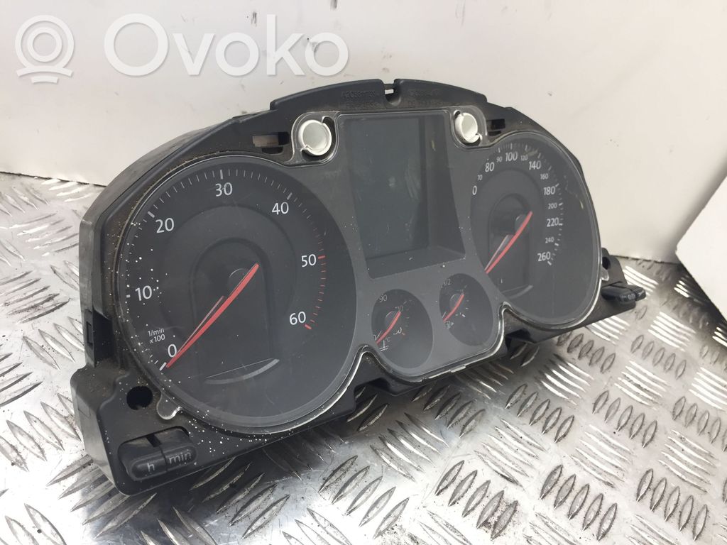 Volkswagen PASSAT B6 Speedometer (instrument cluster) 