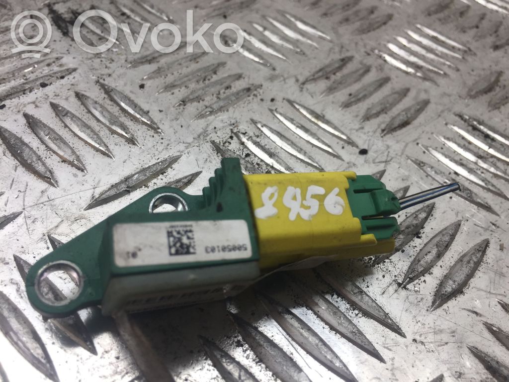 Volkswagen PASSAT B6 Sensor impacto/accidente para activar Airbag 
