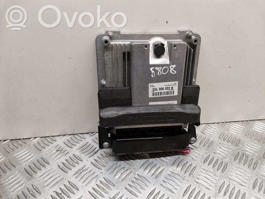 Audi A4 S4 B8 8K Engine control unit/module 