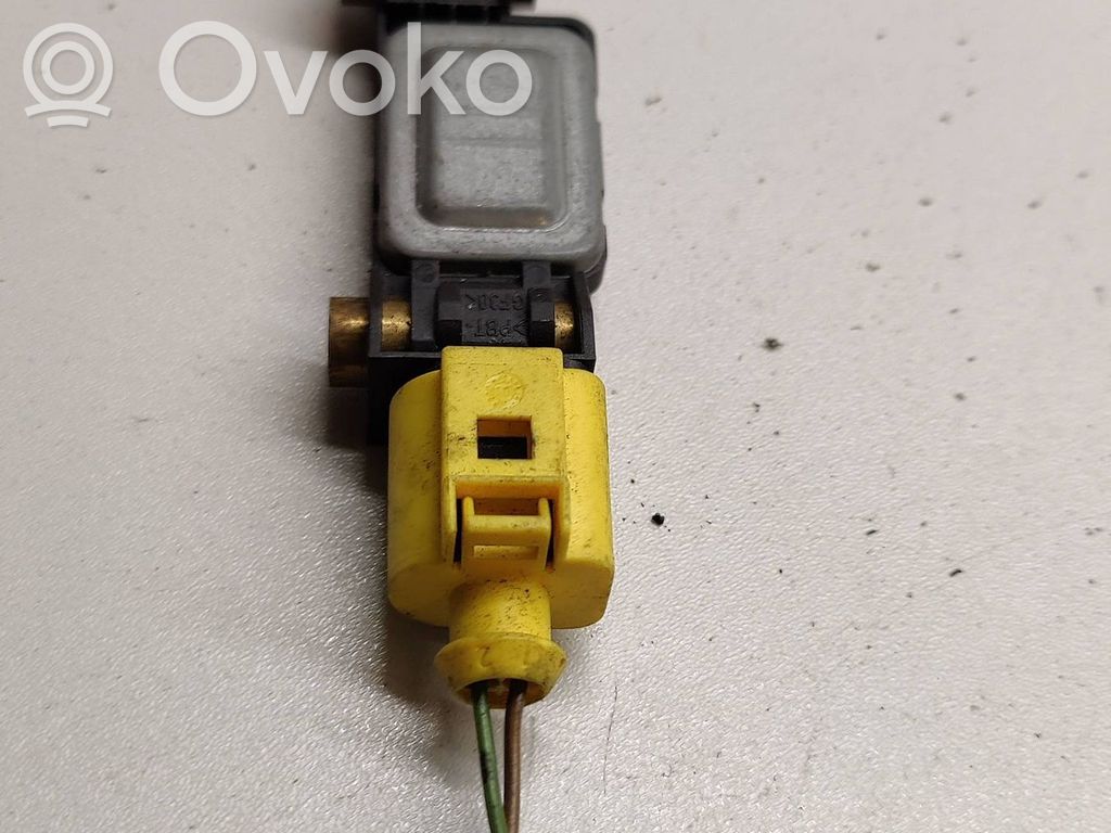 Audi A4 S4 B7 8E 8H Czujnik uderzenia Airbag 