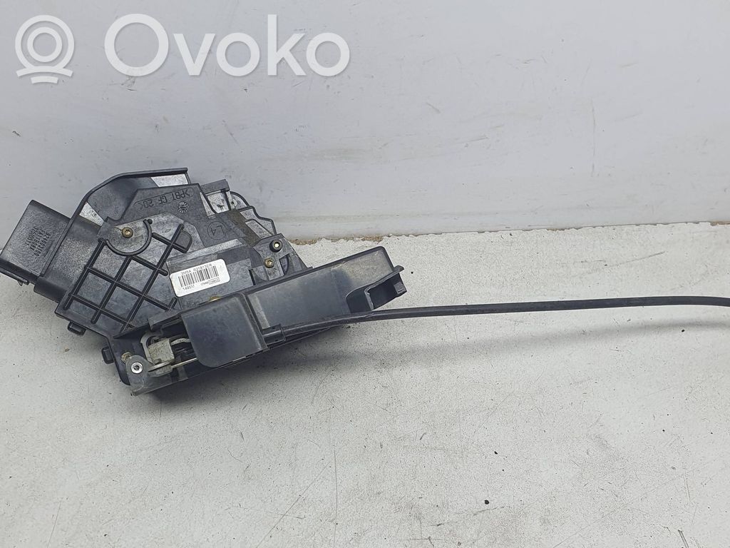 Ford Focus C-MAX Priekšpusē slēdzene 