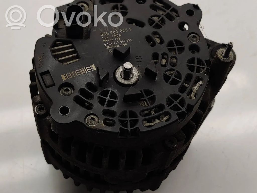 Volkswagen PASSAT CC Alternador 