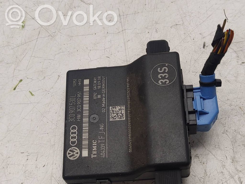 Volkswagen PASSAT B6 Módulo de control Gateway 