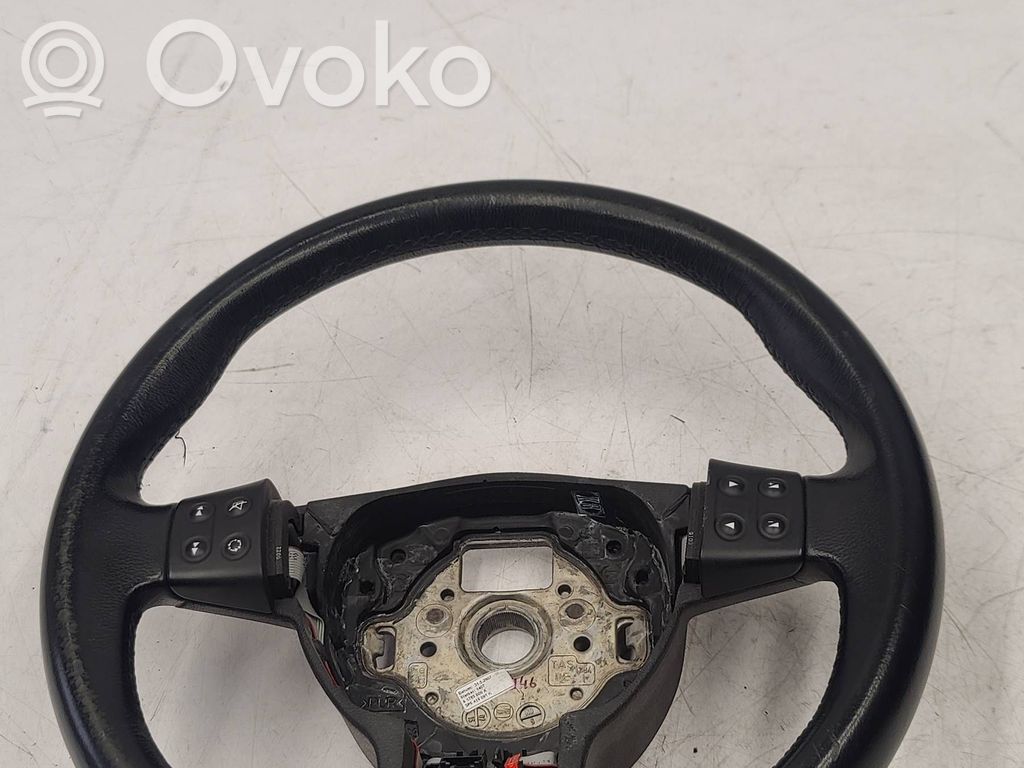 Seat Leon (1P) Ohjauspyörä 