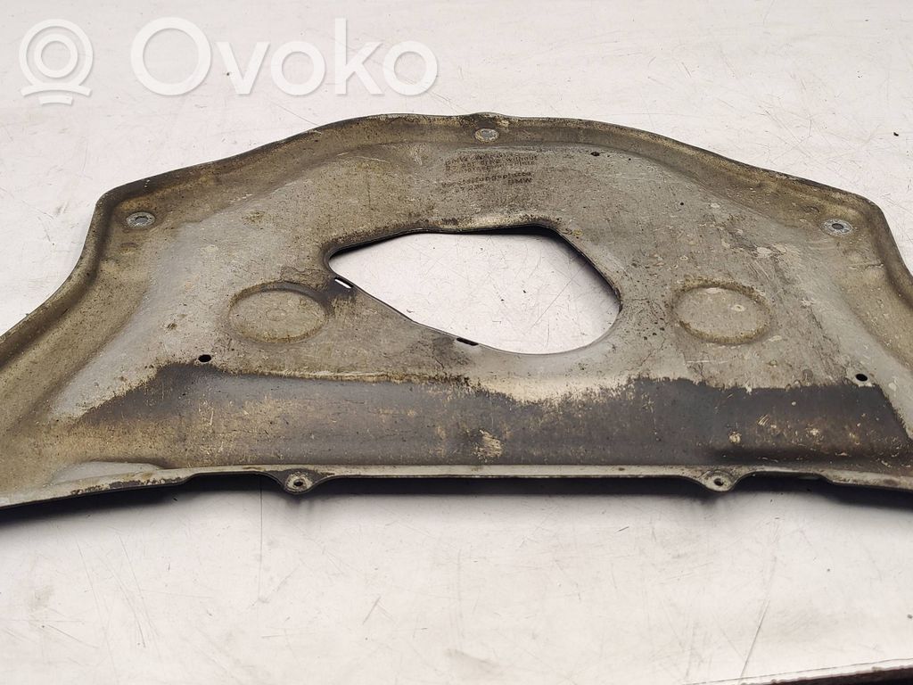 BMW 7 E65 E66 Cache de protection sous moteur 