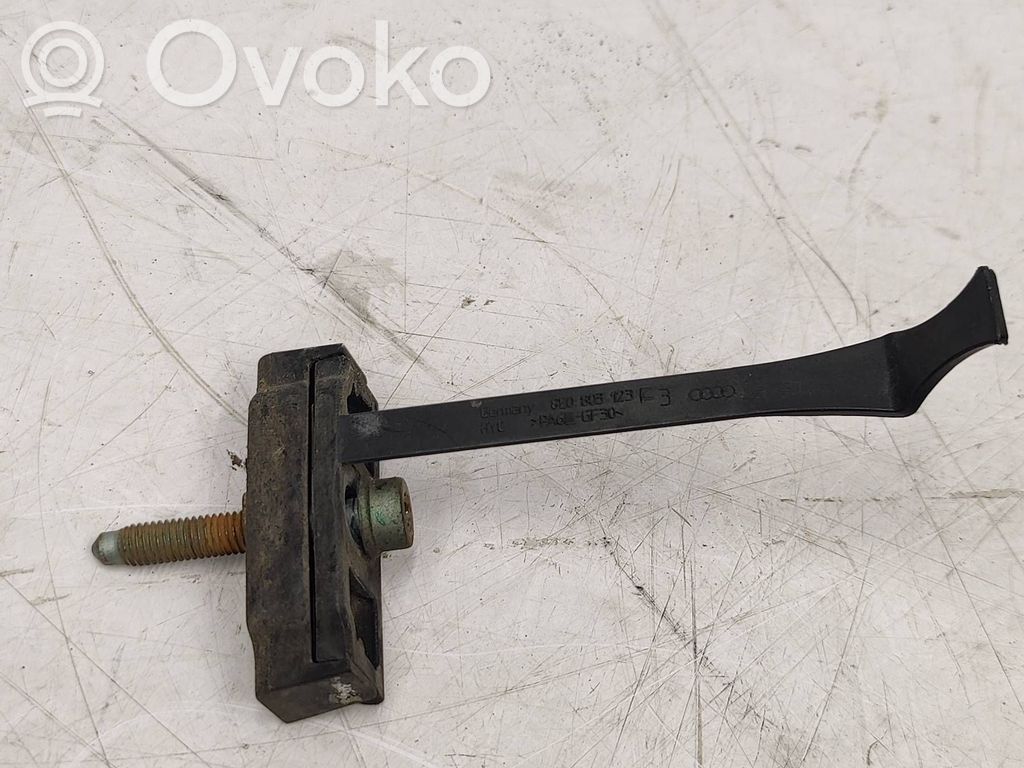 Audi A4 S4 B7 8E 8H Akun kiinnike 
