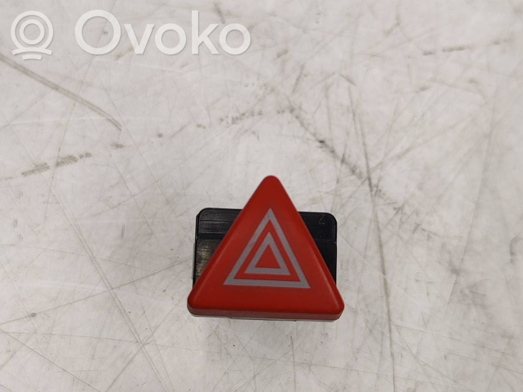 Audi A3 S3 8P Botón interruptor de luz de peligro 