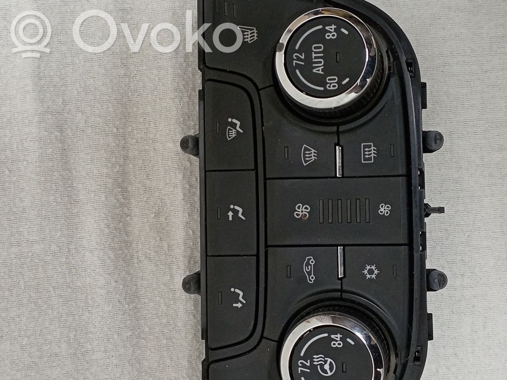 Buick Encore I Climate control unit 
