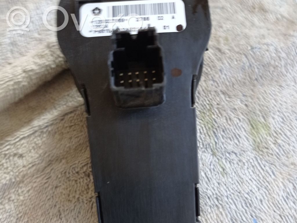 Chrysler Pacifica Light switch 