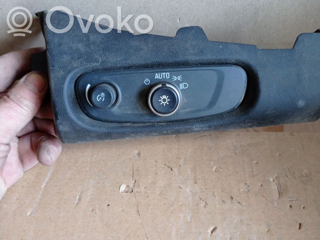 Chevrolet Volt II Headlight level height control switch 