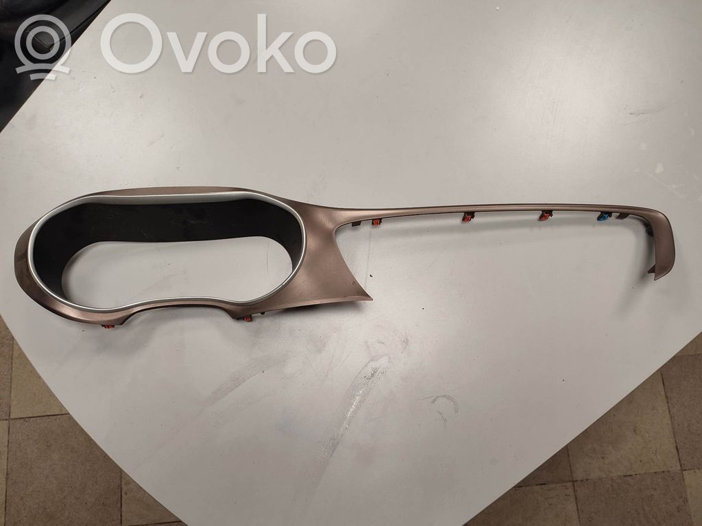 Chrysler Pacifica Dashboard trim 
