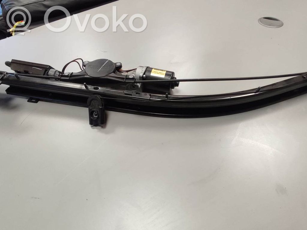 Chrysler Pacifica Sliding door motor 