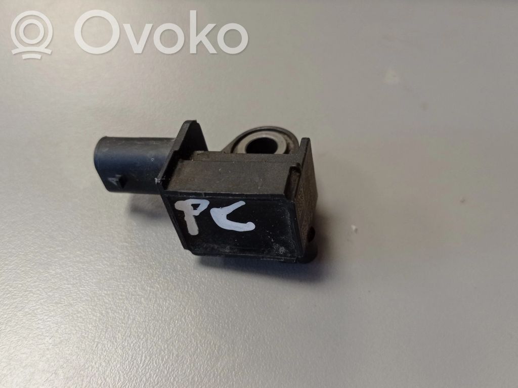 Chrysler Pacifica Airbag deployment crash/impact sensor 
