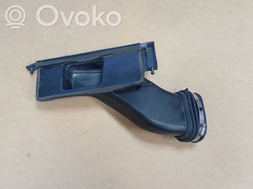 Chrysler Pacifica Air intake duct part 